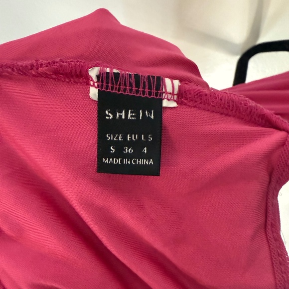 Pink Rouched Going Out Tank Top - Picture 4 of 4